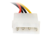 StarTech.com 6in 4 pin Molex naar rechtsgehoekte SATA voedingskabel adapter - Close-up